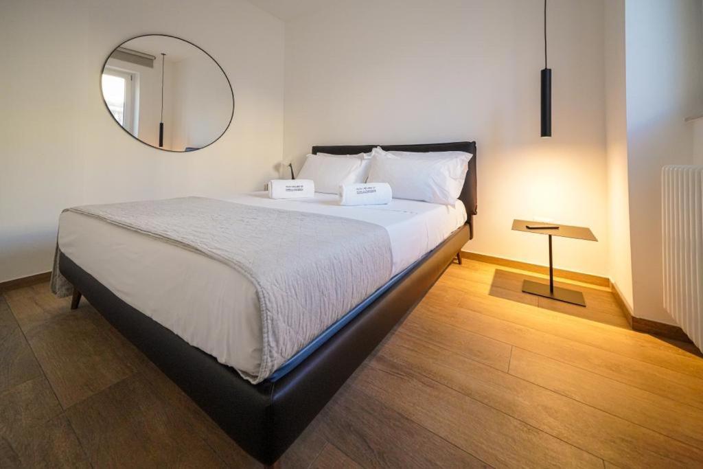 Run House 07 Rooms & Apartments Cassano delle Murge Kültér fotó